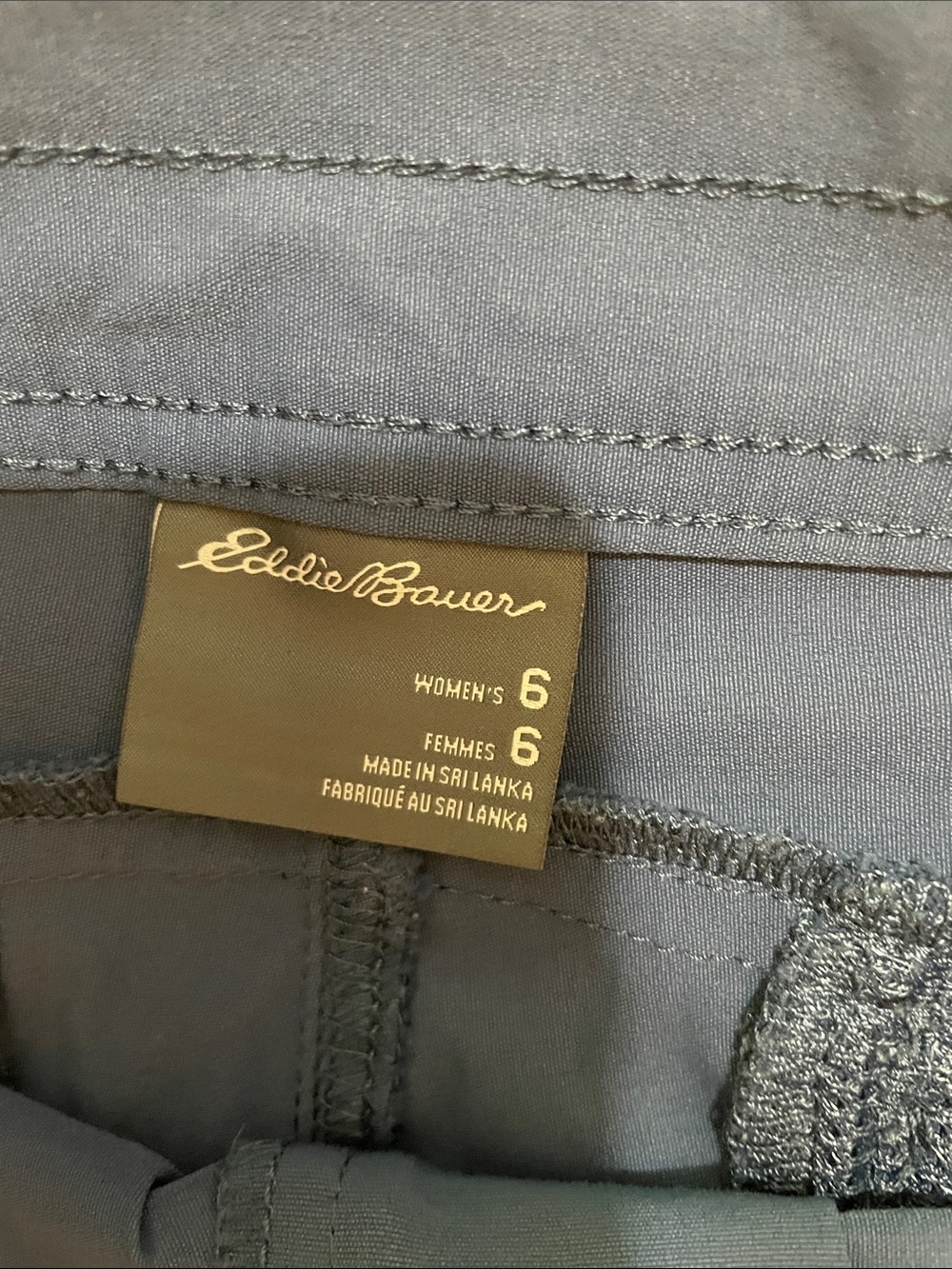 Eddie Bauer Blue Roll-Cuff Utility Bermuda Shorts - Size 6 - Picture 4 of 5